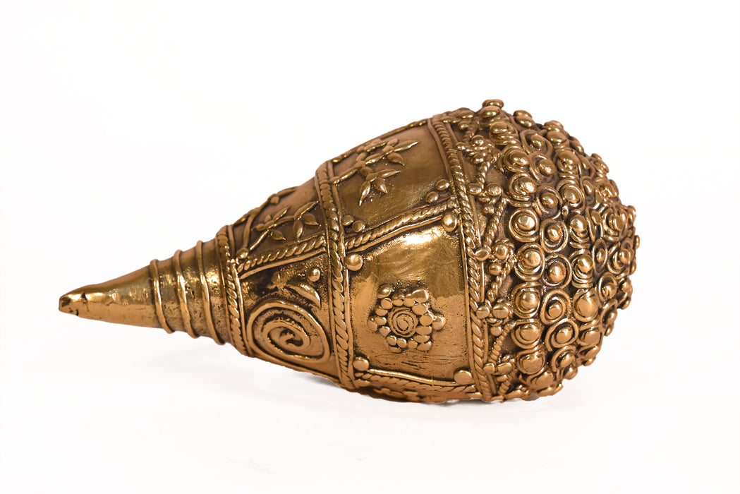Sacred Shankh Dhokra Sculpture · Handcrafted Brass Conch Shell