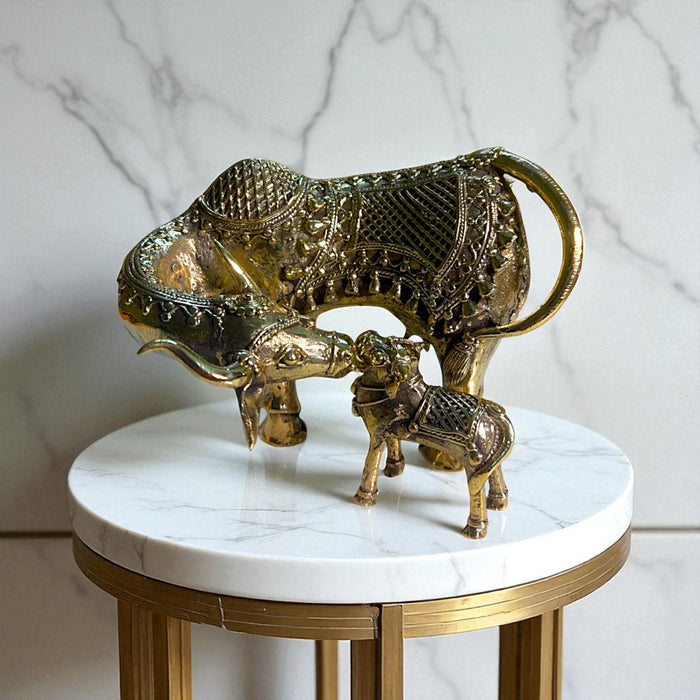 Sacred Kamdhenu Cow & Calf Dhokra Sculpture – Handmade Brass Bastar Art for Prosperity & Blessings